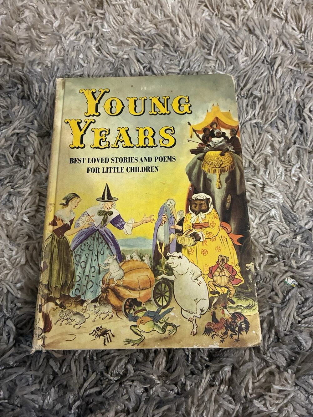 Vintage Young Years Best Loved Stories Poems Children Illustrated Book